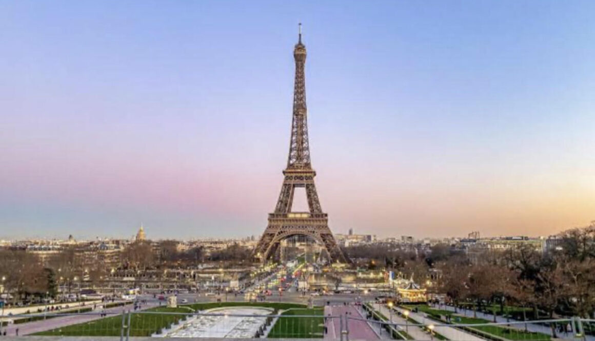 eiffel tower